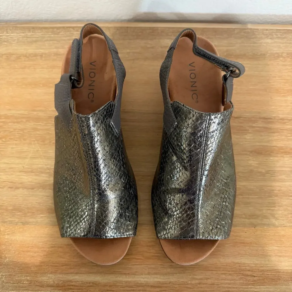 Vionic Tatiana Adjustable Peep Toe Wedge Metallic Snake Embossed Size 8.5 - Picture 4 of 13